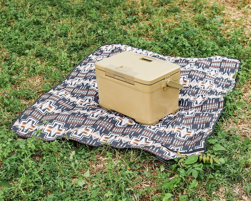 独自のネイティブ柄で彩るゴードンミラー×ペンドルトンのカー用品で