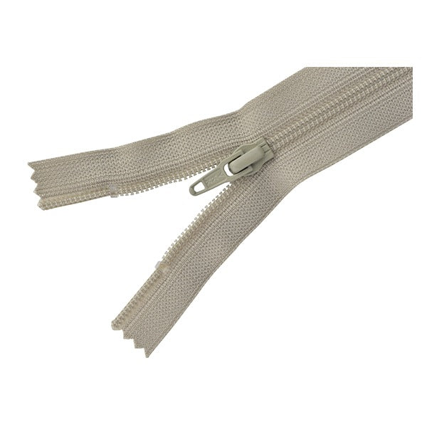 ファスナー 『フラットニット 20cm 561番色 FKC256-20561』 YKK