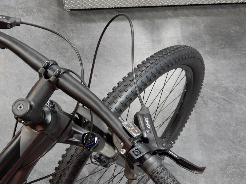 油圧DISCブレーキのメンテナンス＆セッテイングはお任せください！