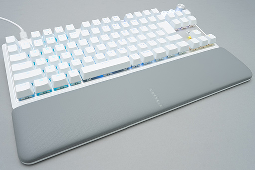 ラピッドトリガー＆SOCD対応の10キーレスキーボード「Corsair K70 PRO