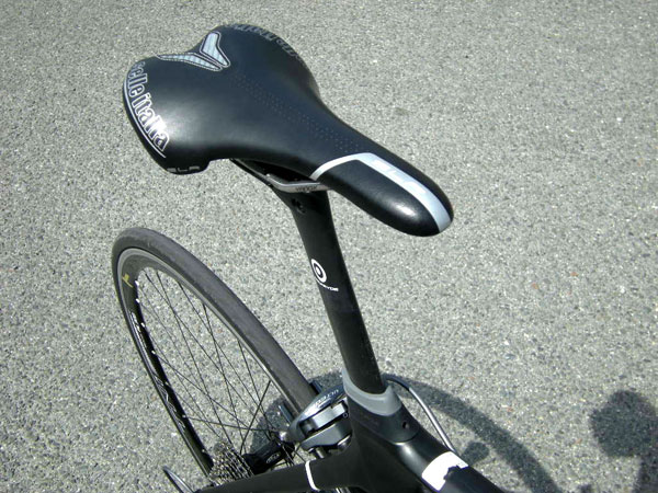 NEILPRYDE ALIZE(ニールプライド アリーゼ フレームセット) 2014