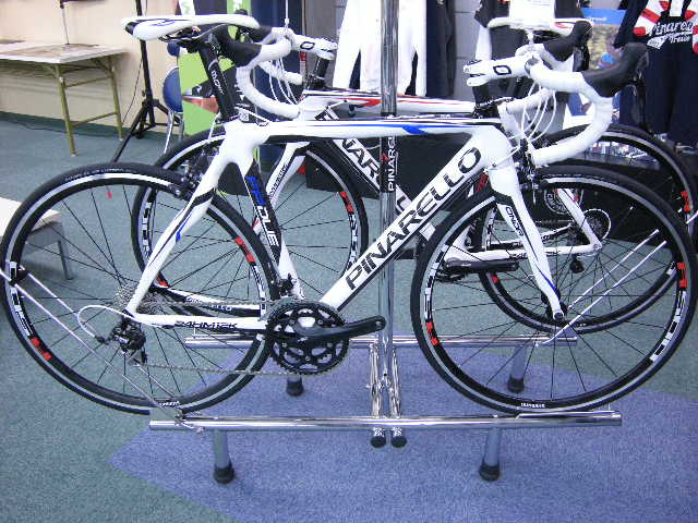 PINARELLO FP DUE(ピナレロ エフピーデュー) シマノ105完成車 2013年