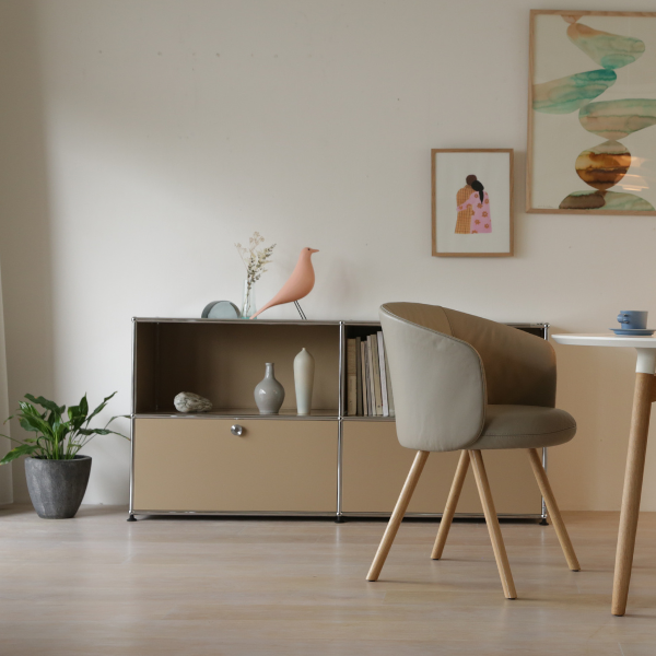 リビングに！木製家具に合うおしゃれ収納～USMハラーベージュ