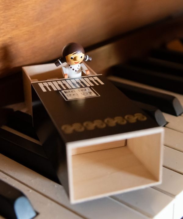 Fromドイツ】ポップオルゴール(PIANO GIRL): 『欧州航路』