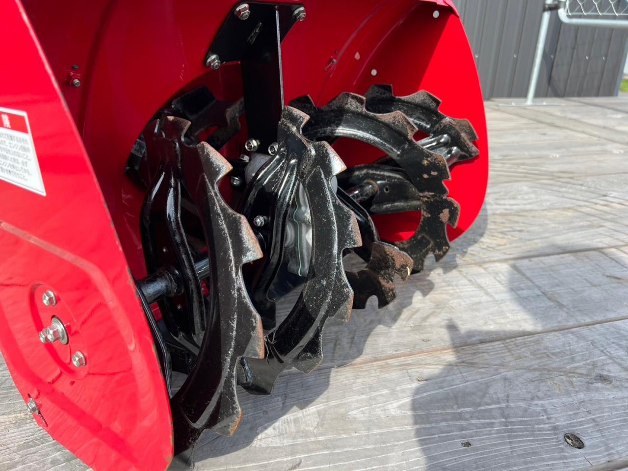 除雪機 ホンダ HSS760n 手動シューター！ガスアシスト！｜除雪だよ