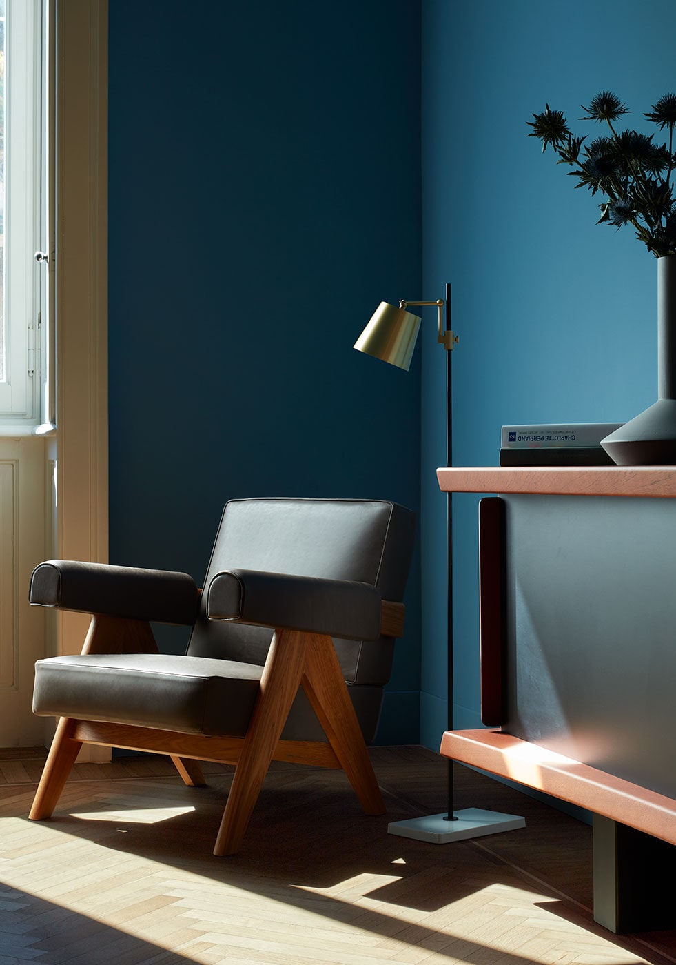 053 CAPITOL COMPLEX ARMCHAIR（キャピトル コンプレックス アーム