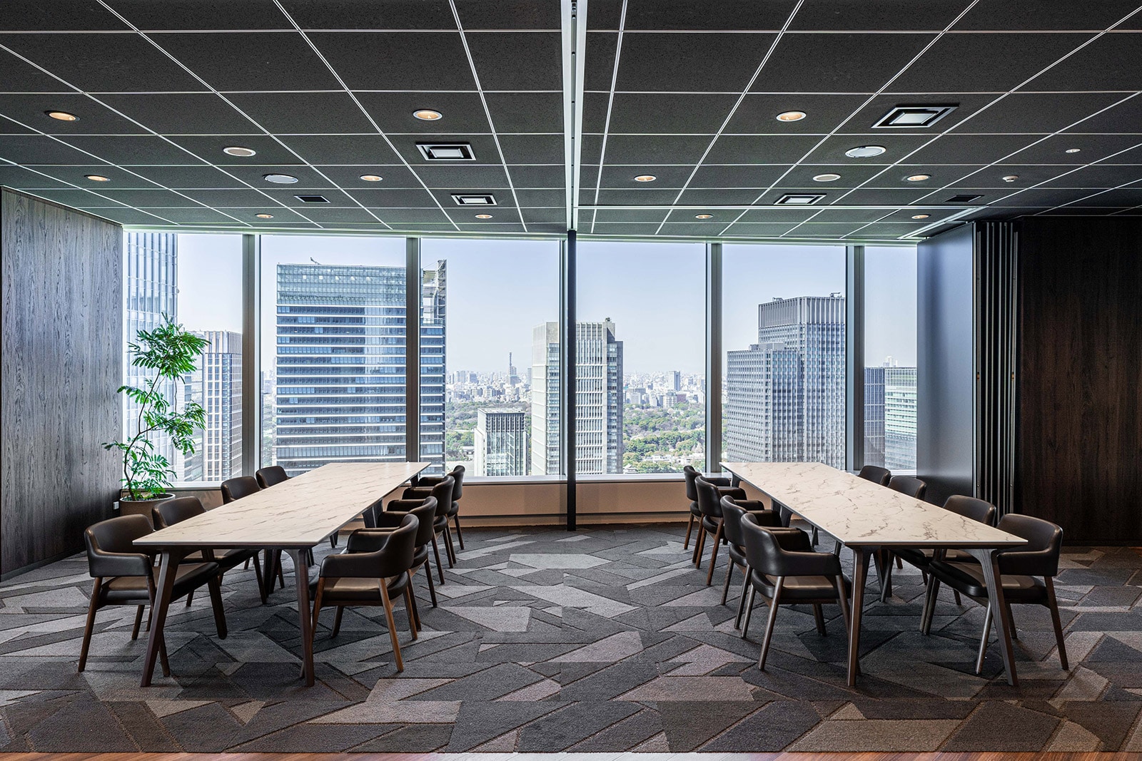 東ソー株式会社 - 納品事例 | カッシーナ・イクスシー