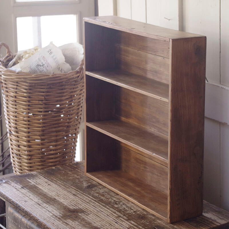 ヴィンテージウッドのコレクションウォールラック｜古材・アンティーク