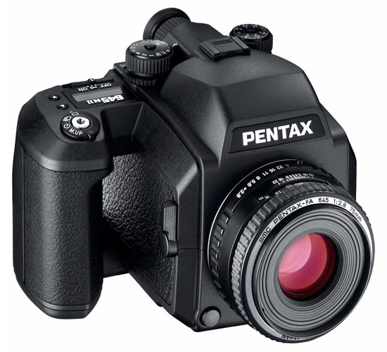 A tribute to the Pentax 645N and Pentax 645NII | Chrysis.net