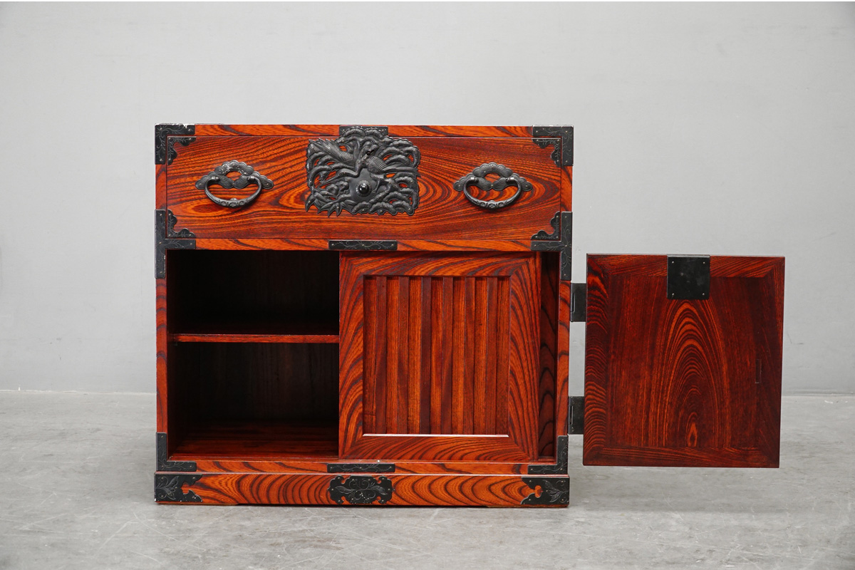 岩谷堂箪笥 小箪笥 帳簿タンス 買取｜伝統工芸の逸品を高価査定｜家具