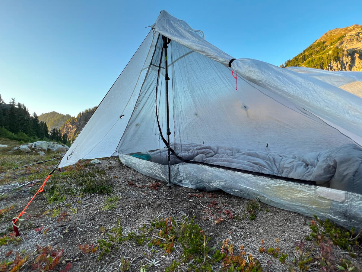 Hyperlite Mountain Gear Mid 1 Review - HMG For Thru-Hikers