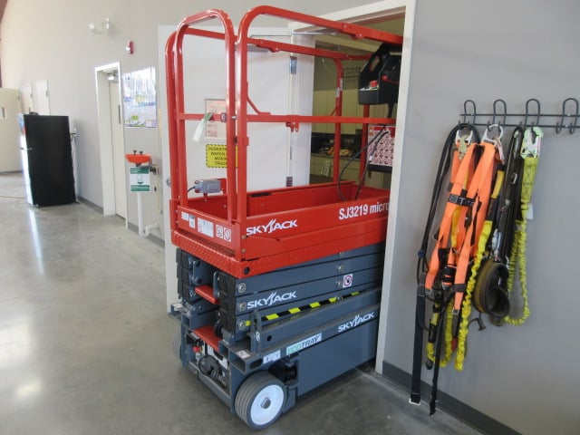 NEW 2025 SKYJACK SJ3219 MICRO Scissor Lift | Aerial Titans
