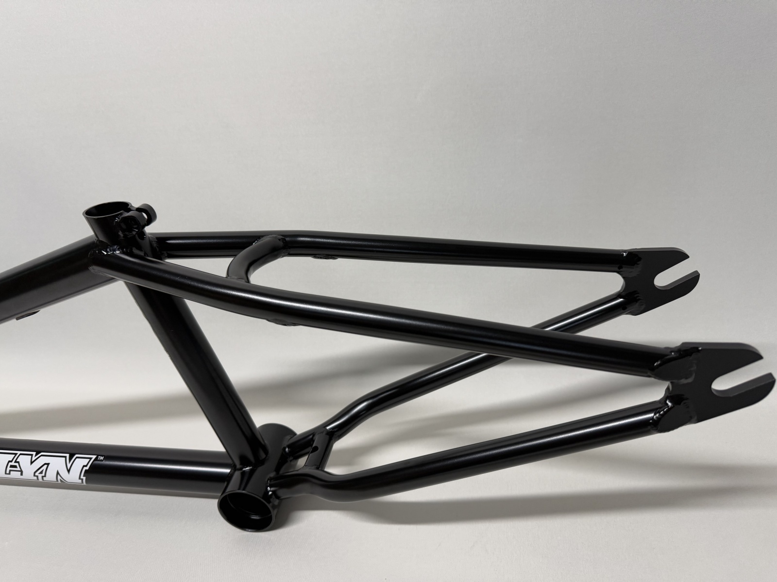 Brooklyn Machine Works Street Frame [20.8