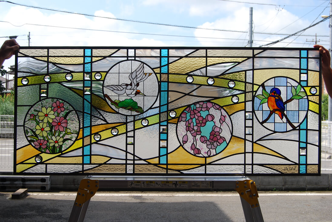 鳥・犬・猫・魚などのデザイン-011「桜と秋桜、カワセミと鶴