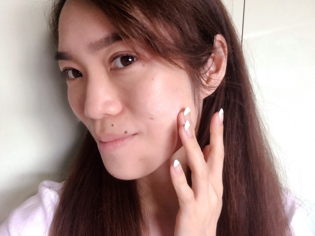 ツヤ肌もトーンアップも！ヘレナ ルビンスタインの新UVベースなら両方