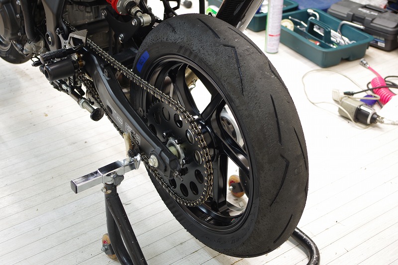 カワサキZX-25R SE（2023） ノジマ製リンクプレートに交換