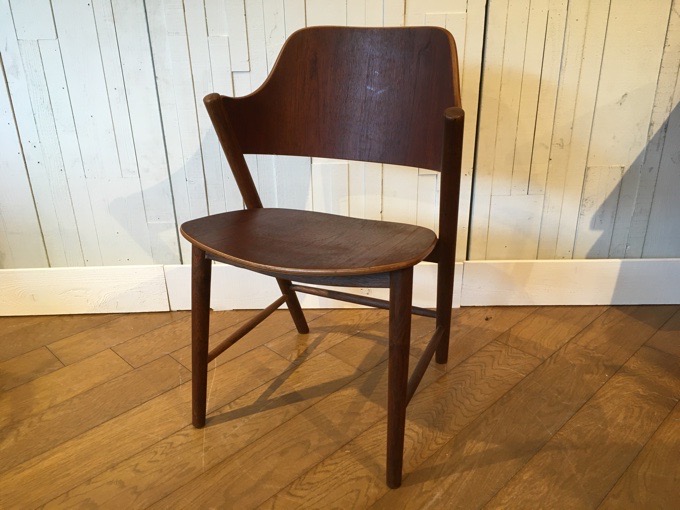 SALE】デンマーク製 チーク アーム チェア Danish Teak Arm Chair