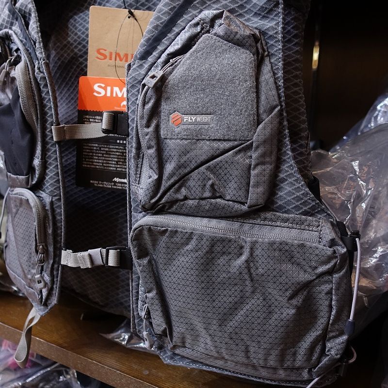 SIMMS】FLYWEIGHT VEST - SMOKE