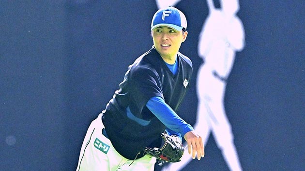 守護神・田中正義 セーブ王3度獲得の武田久コーチに「学ばせて