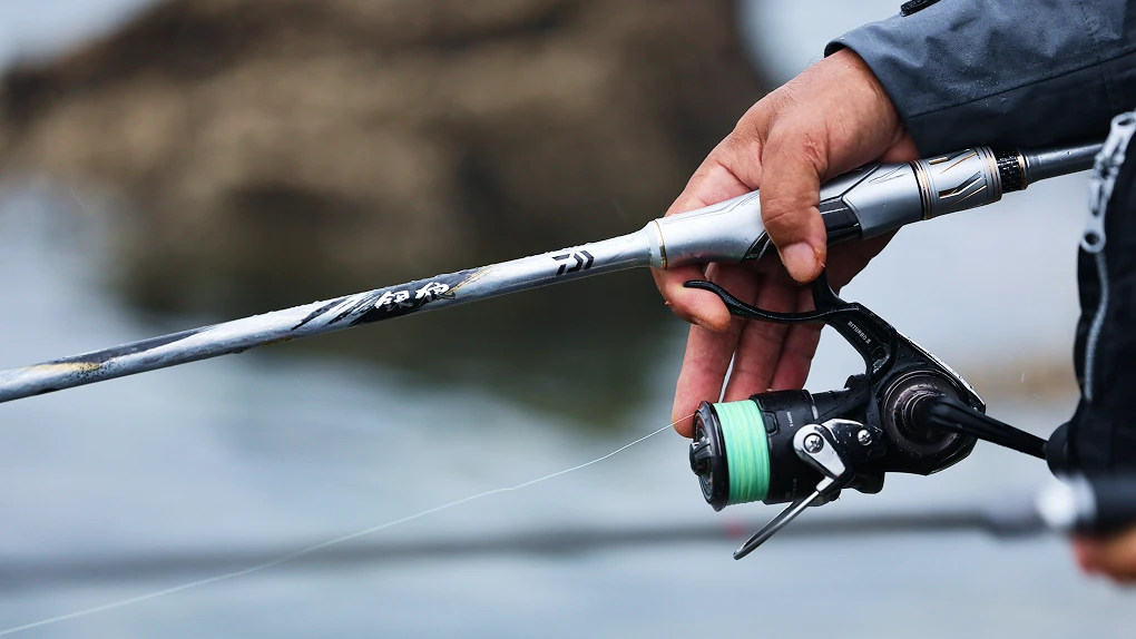 銀狼王牙｜DAIWA