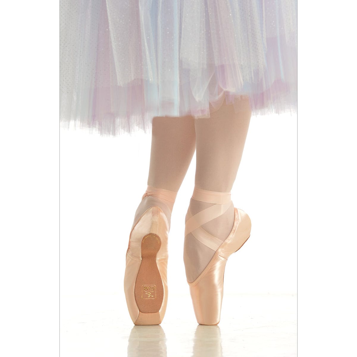 Gaynor Minden Sculpted Fit Pointe Shoes - Supple | DanceSupplies.com