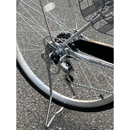 店舗受取限定】パンクしない自転車 通学車 ベルナルド 27インチ 外装6