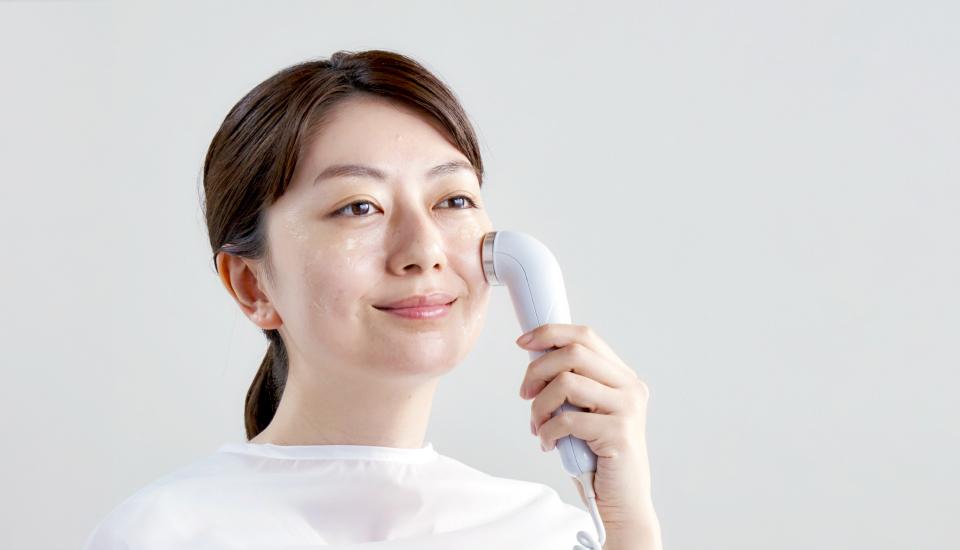 セルフエステ | De I'm（デ・アイム）| ナリス化粧品