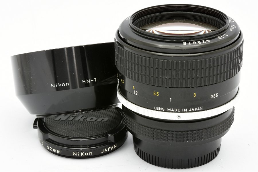 NIKKOR 85mm 1:1.8 AI'd 423875