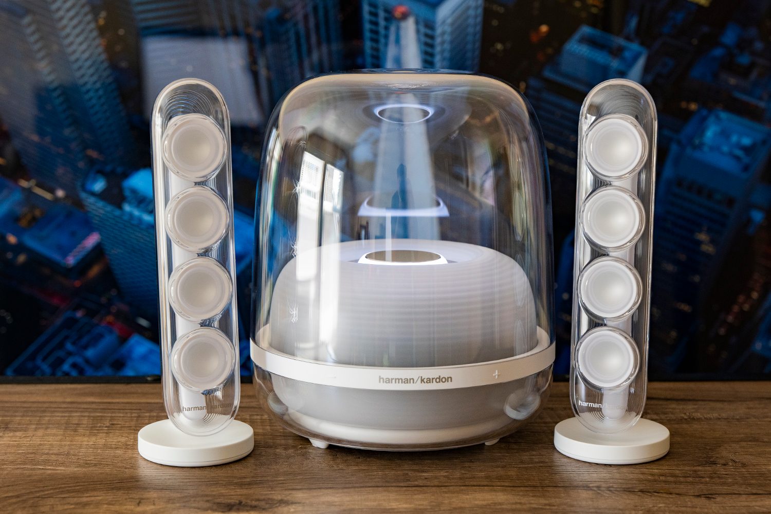 Harman/Kardon Soundsticks 4 review: What's old is new again