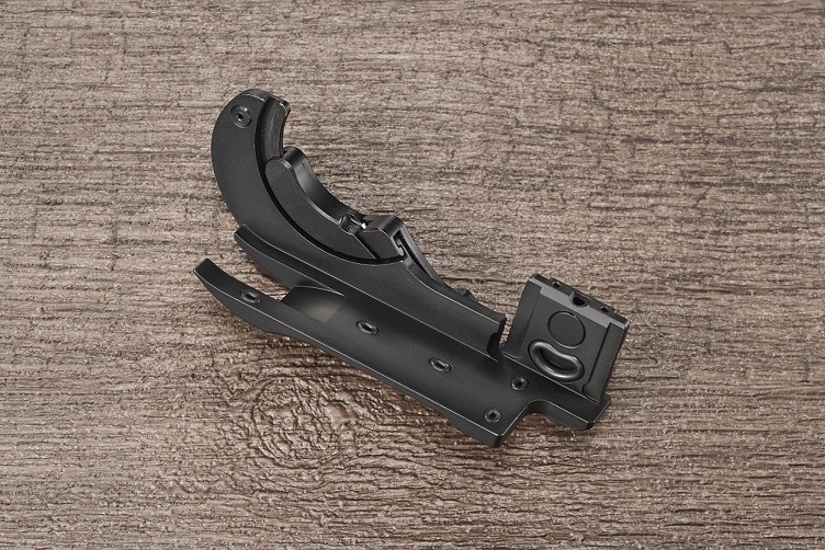 巻き上げレバー型可倒式サムレストが更に進化 「サムレストレバー for