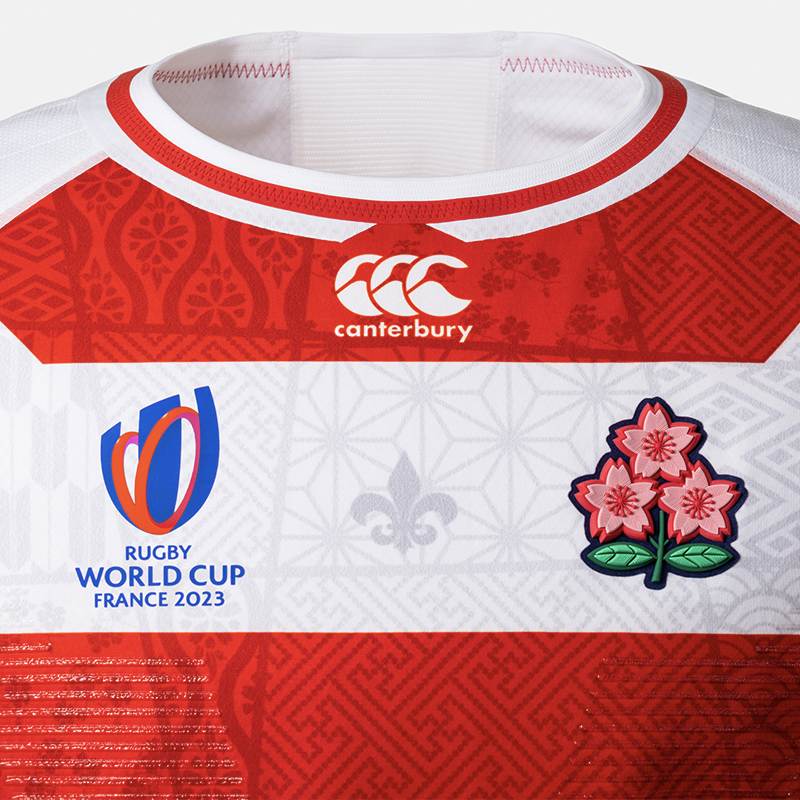 カンタベリーがラグビー日本代表チームの新ジャージを発表、百合の紋章