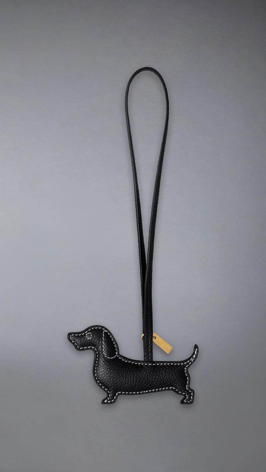 トム ブラウン“犬＆ウサギ”など動物モチーフのバッグ＆チャーム、大阪