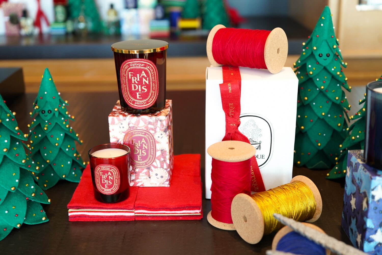 ディプティック24年クリスマスコフレ第2弾、“限定の香り”3種の