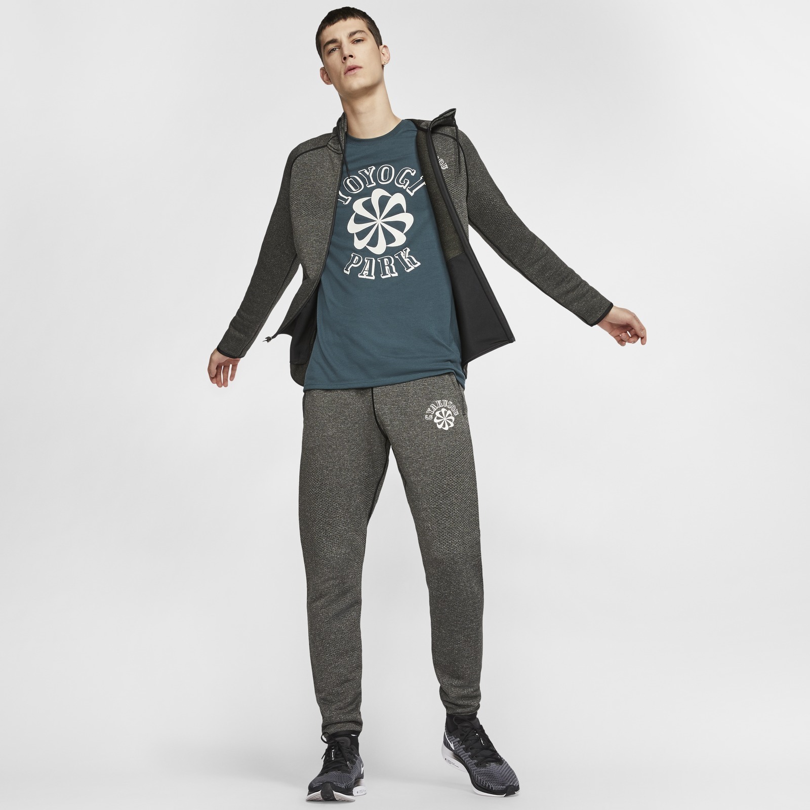 ナイキラボ×アンダーカバー「GYAKUSOU」“代々木公園”にちなんだ