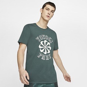 ナイキラボ×アンダーカバー「GYAKUSOU」“代々木公園”にちなんだ