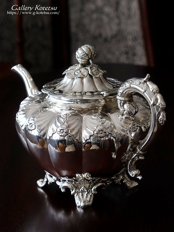 Welcome to ギャラリー虎徹 WEB