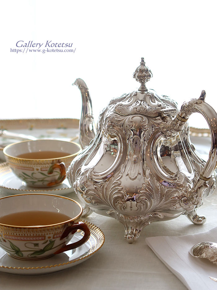 Welcome to ギャラリー虎徹 WEB