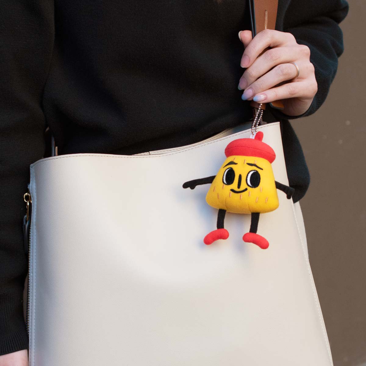 予約商品・4月中旬以降お届け】ポリンキーのボールチェーン付き