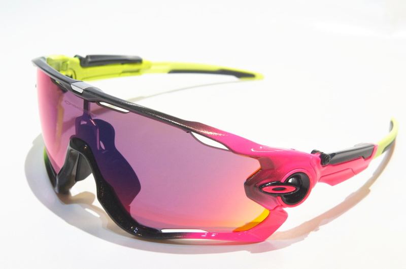 自分だけのオリジナルカラーサングラス。カニヤ・カスタムチューニング