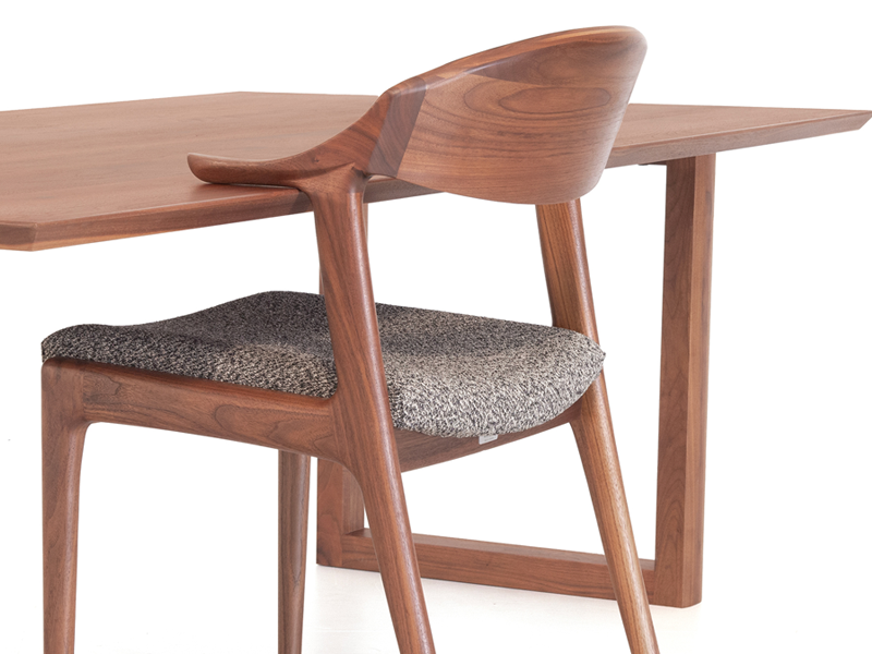 DC354-MW アームチェア（ミドル） | ナガノインテリア | 家具