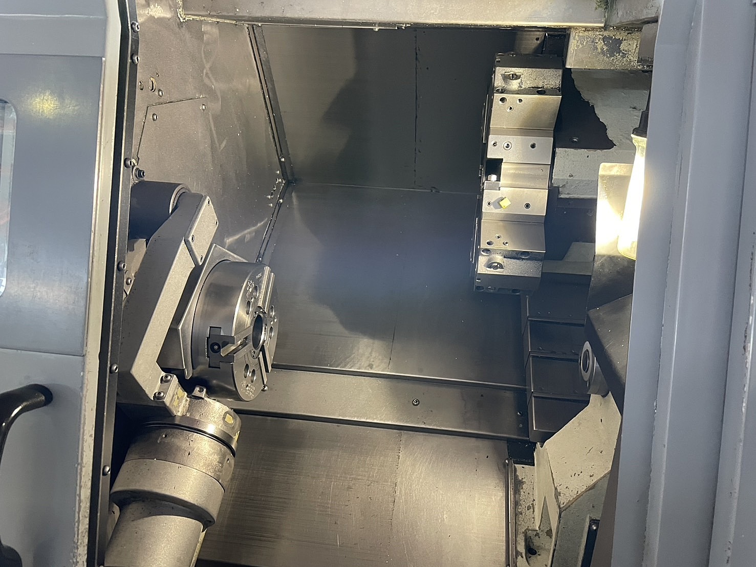 H018898 NC旋盤 ヤマザキマザック QTN-150/300 | 株式会社 小林機械