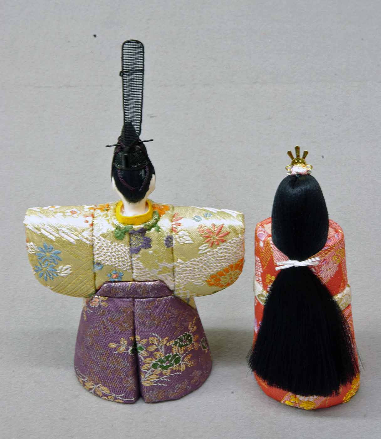 真多呂人形作 桜花立雛 木目込み