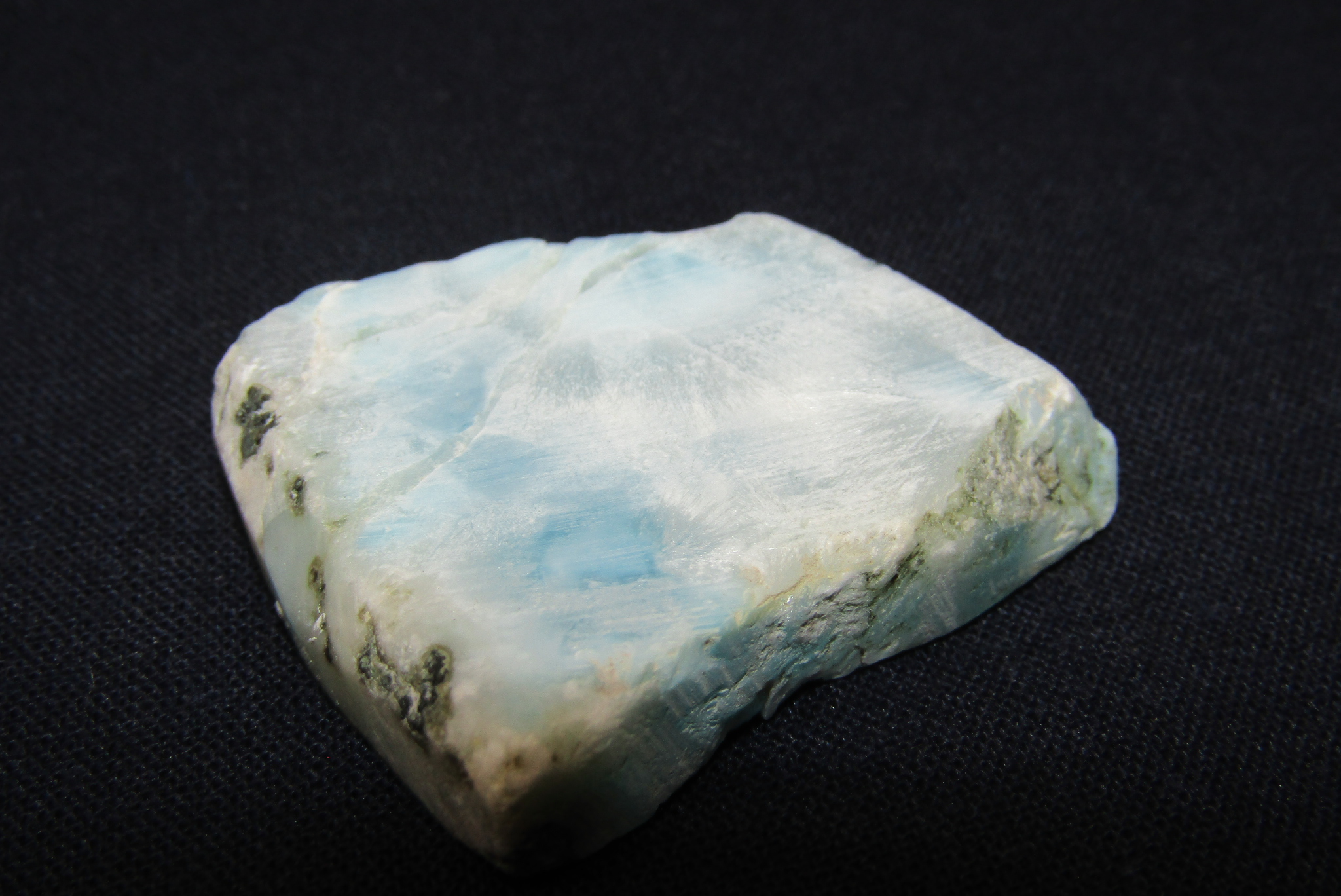 ドミニカ共和国産 約32.5g ラリマー 原石 sa1528 | 天然石