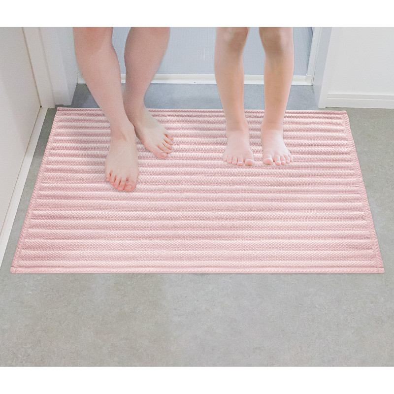 ハートマークショップ】驚きの吸水力！ 吸水速乾バスマット 60×90cm