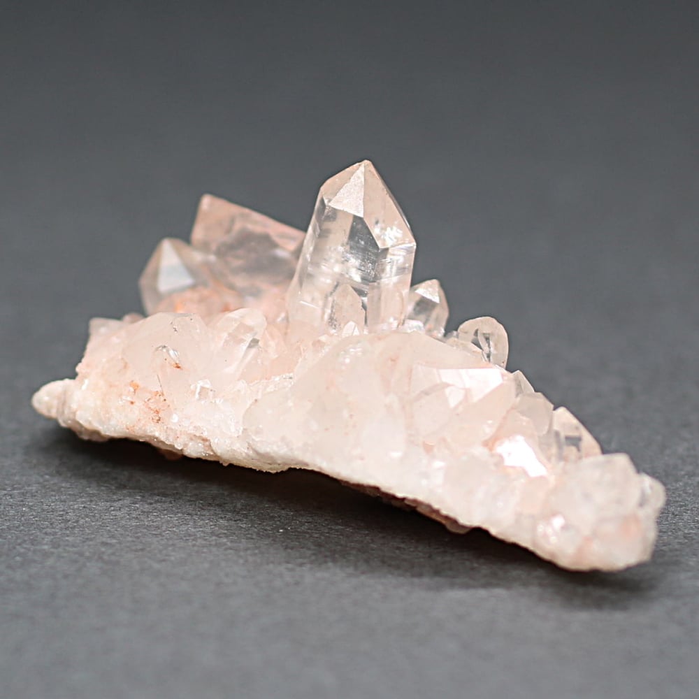 高品質]インド/マニカラン産ヒマラヤ水晶クラスター/原石小さめサイズ