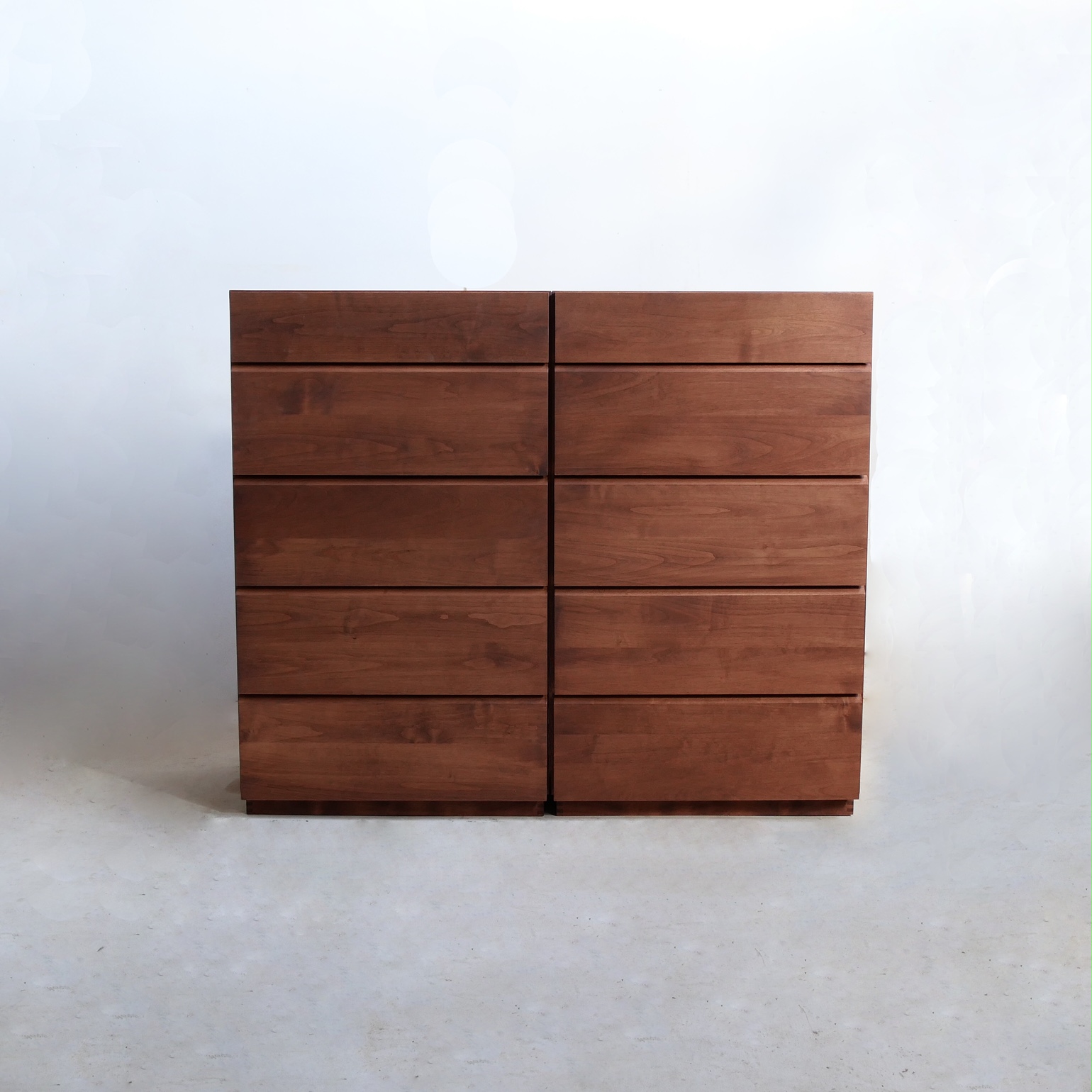 スッキリ手かけのチェスト｜ikususu FURNITURE｜無垢材家具・オーダー