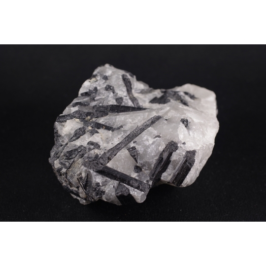 ブラックトルマリンインクォーツ原石384g 天然石販売 名取貴石