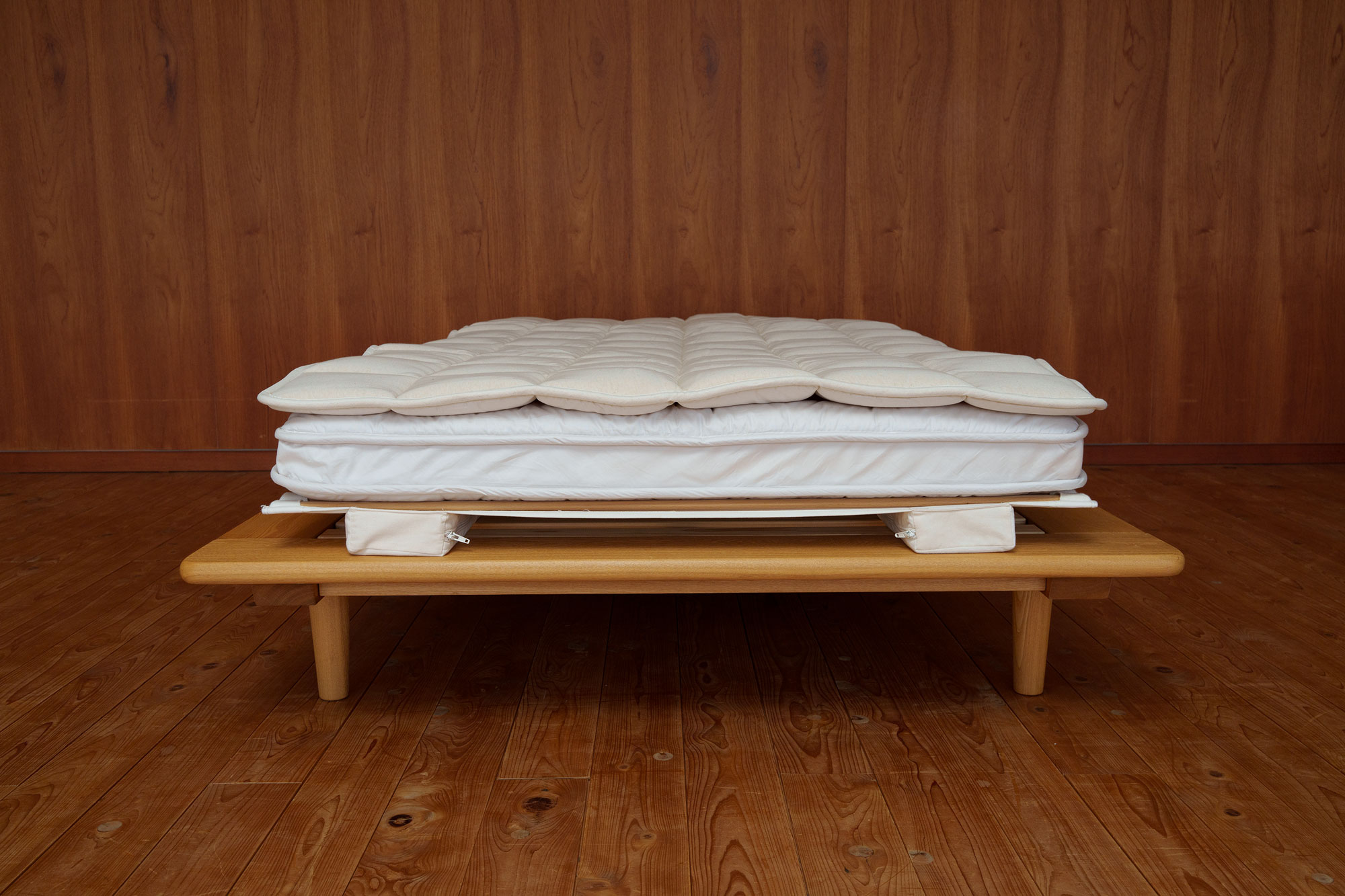 羽毛布団など布団(ふとん)の専門店 | 株式会社石田屋