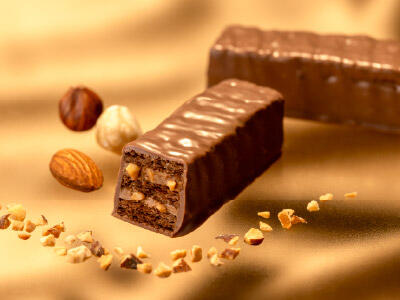 美冬 贅沢ジャンドゥーヤ」が11月1日(土)新発売。「雪だるまくん