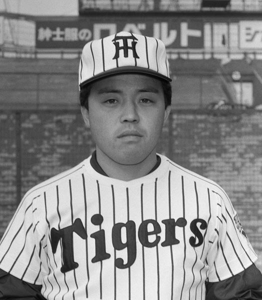 大阪」内野手・岡田彰布 出身大阪市 球歴…：「全国」 夢のベストナイン